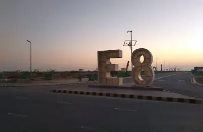 100 SQ. YARDS CORNER COMMERCIAL PLOT FOR SALE DHA PHASE VIII, SAHIL COMMERCIAL STREET 6 | LC-13 | JA-13