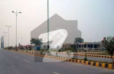 200 SQ. YARDS COMMERCIAL PLOT FOR SALE DHA PHASE VIII, PENINSULA COMMERCIAL LANE 15 | LC-13 | JA-13