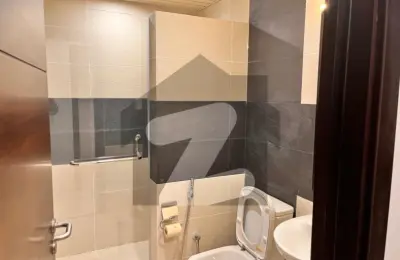LUXURY SEA FACING APARTMENT FOR RENT EMAAR PEARL TOWER 2, DHA PHASE 8, KARACHI