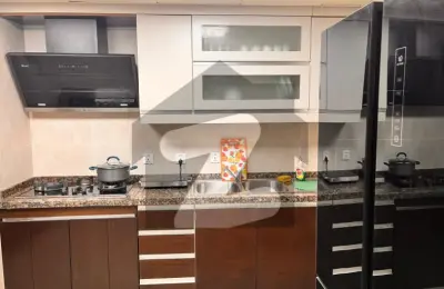 LUXURY SEA FACING APARTMENT FOR RENT EMAAR PEARL TOWER 2, DHA PHASE 8, KARACHI