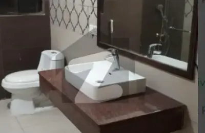 FRESHLY RENOVATED 500 YARDS BUNGALOW FOR RENT DHA PHASE 7, KARACHI
