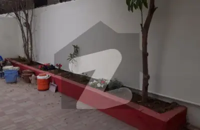 FRESHLY RENOVATED 500 YARDS BUNGALOW FOR RENT DHA PHASE 7, KARACHI
