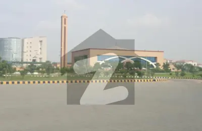 ULTRA PRIME 3 SIDES CORNER COMMERCIAL PLOT FOR SALE DHA CITY KARACHI SECTOR 2