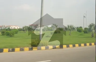 ULTRA PRIME 3 SIDES CORNER COMMERCIAL PLOT FOR SALE DHA CITY KARACHI SECTOR 2