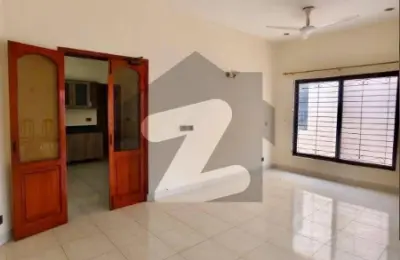 ULTRA LUXURY WEST OPEN UPPER PORTION FOR RENT DHA PHASE 6, KARACHI