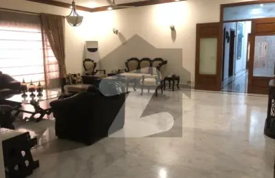 ULTRA LUXURY UPPER PORTION FOR RENT MAIN KHAYABAN-E-QASIM, DHA PHASE VIII, KARACHI | LC-09 | RM-09