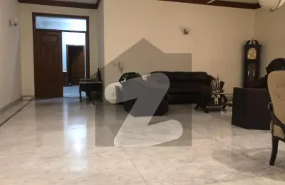 ULTRA LUXURY UPPER PORTION FOR RENT MAIN KHAYABAN-E-QASIM, DHA PHASE VIII, KARACHI | LC-09 | RM-09