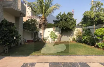 ULTRA LUXURY UPPER PORTION FOR RENT MAIN KHAYABAN-E-QASIM, DHA PHASE VIII, KARACHI | LC-09 | RM-09
