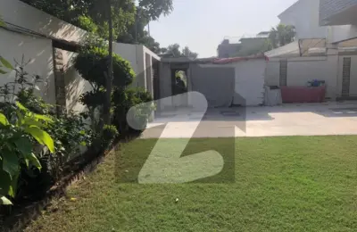 ULTRA LUXURY UPPER PORTION FOR RENT MAIN KHAYABAN-E-QASIM, DHA PHASE VIII, KARACHI | LC-09 | RM-09