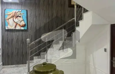 600 Yards Bungalow for Sale in DHA Phase 5 Karachi